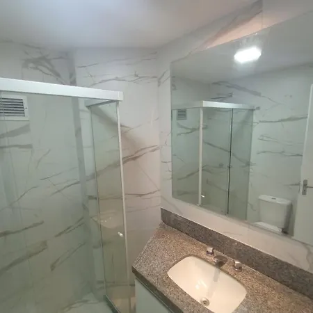 Apartamento Com Vista Mar - Golden 252-b *